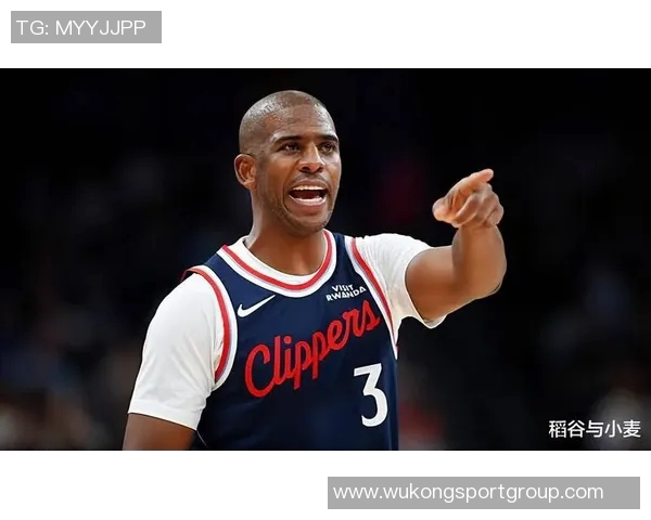 保罗掌舵经验丰富助攻8次虽无得分但贡献3篮板3抢断表现出色